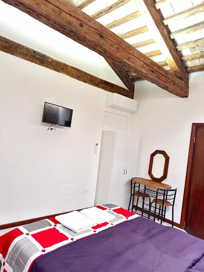 Venice Rainbow Apartments San Zaccaria Ngoại thất bức ảnh